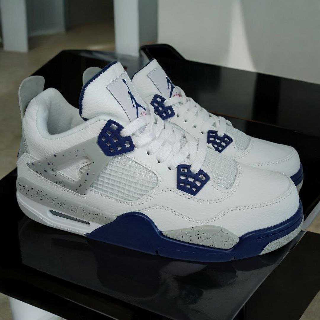 Air Jordan 4