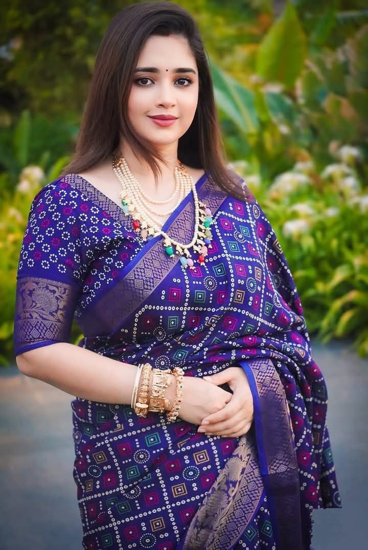 Premium Japani Silk Saree whith blouse pic