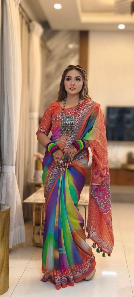 চান্দুরি সিল্কের ডিজিটাল প্রিন্ট শাড়ি
