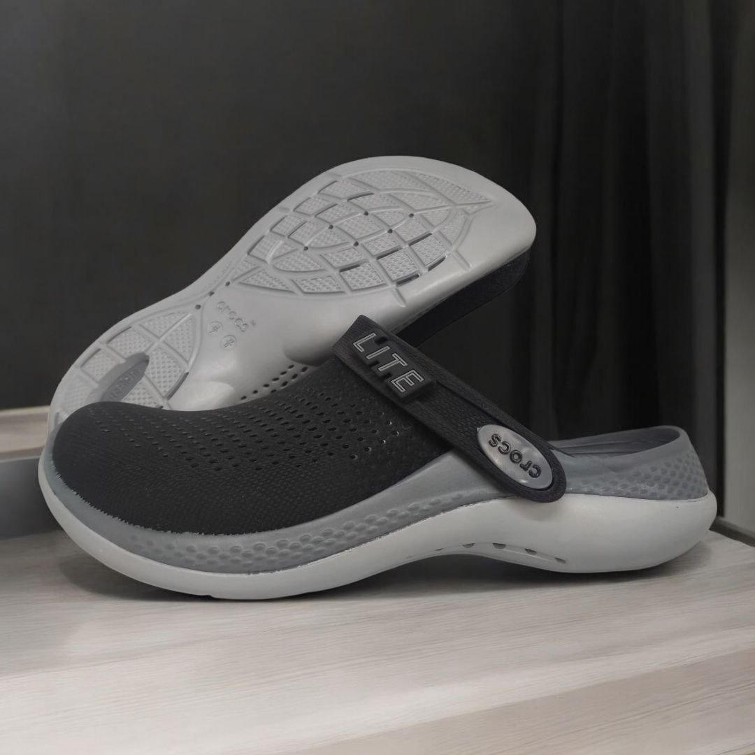 Crocs  Color 