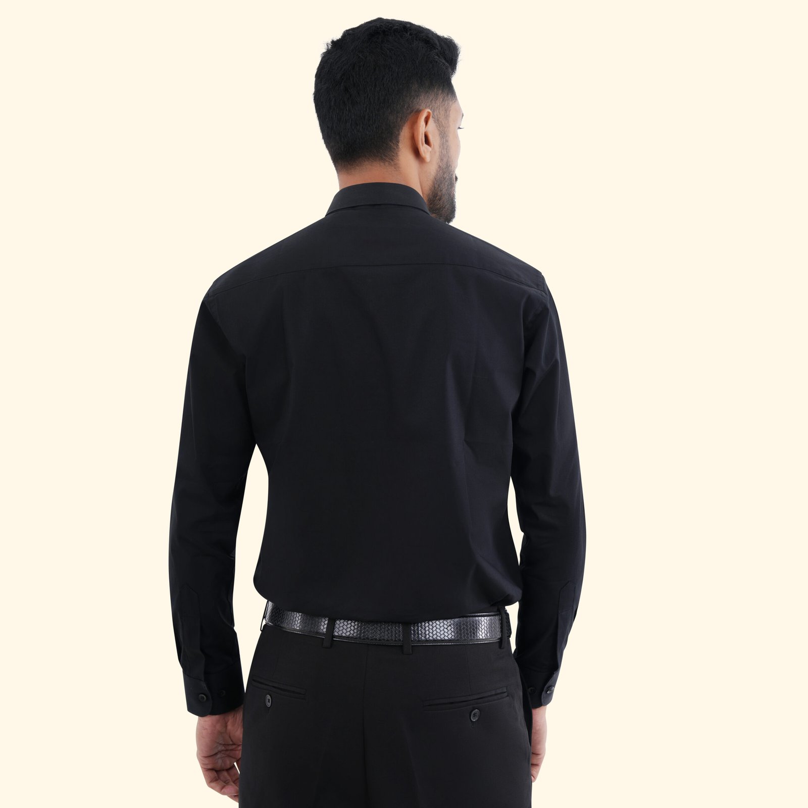 full-sleeve shirt, crafted from premium Fine Cotton fabric.