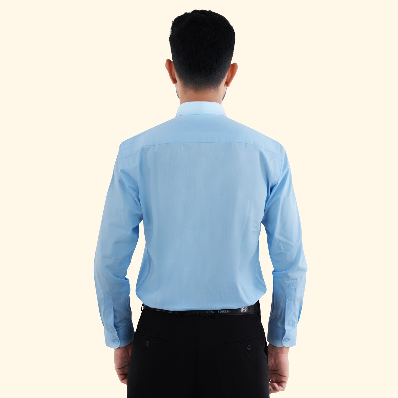 full-sleeve shirt, crafted from premium Fine Cotton fabric. 