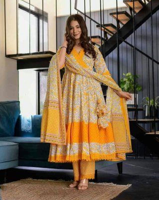 Printed Linen Gown Set-3pPrinted Linen Gown Set-3pc
