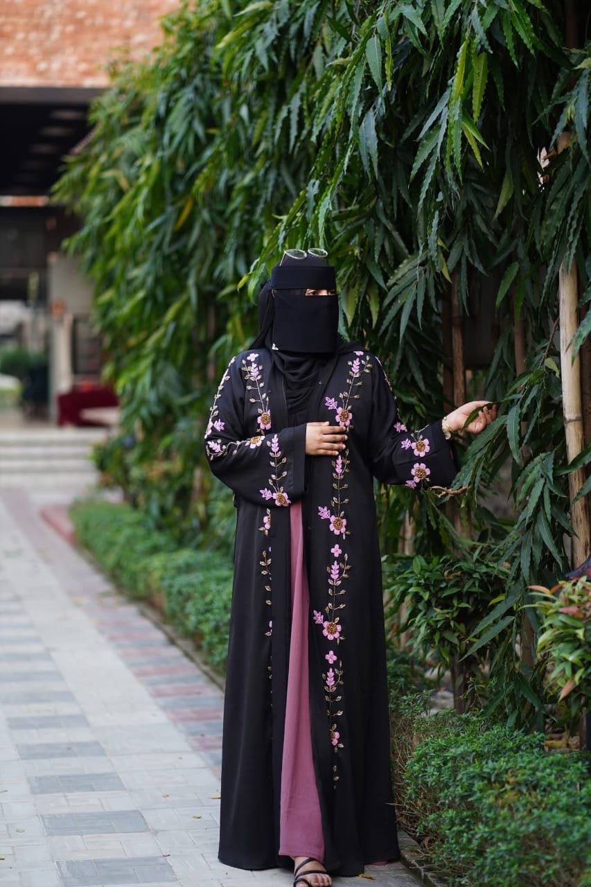 Muslima Dubai Embroidered Burqa Set  Full 5-Piece Premium Collection