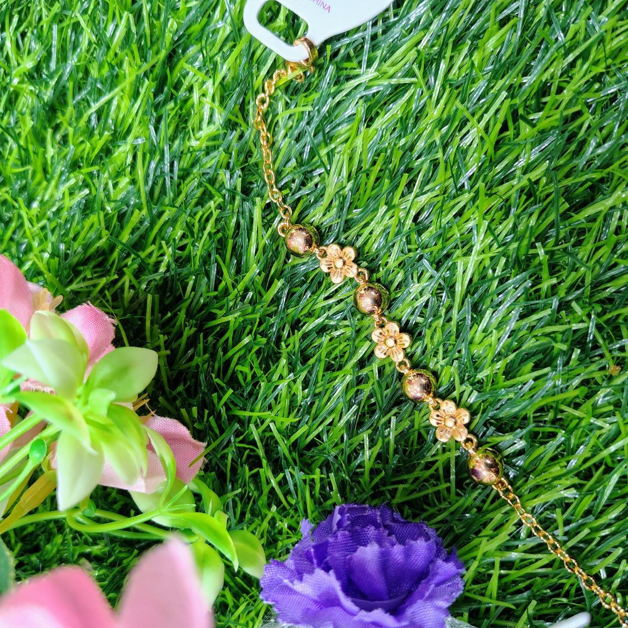 Bulk Sale Price Promotion Different Shape Metal Bracelets For Women