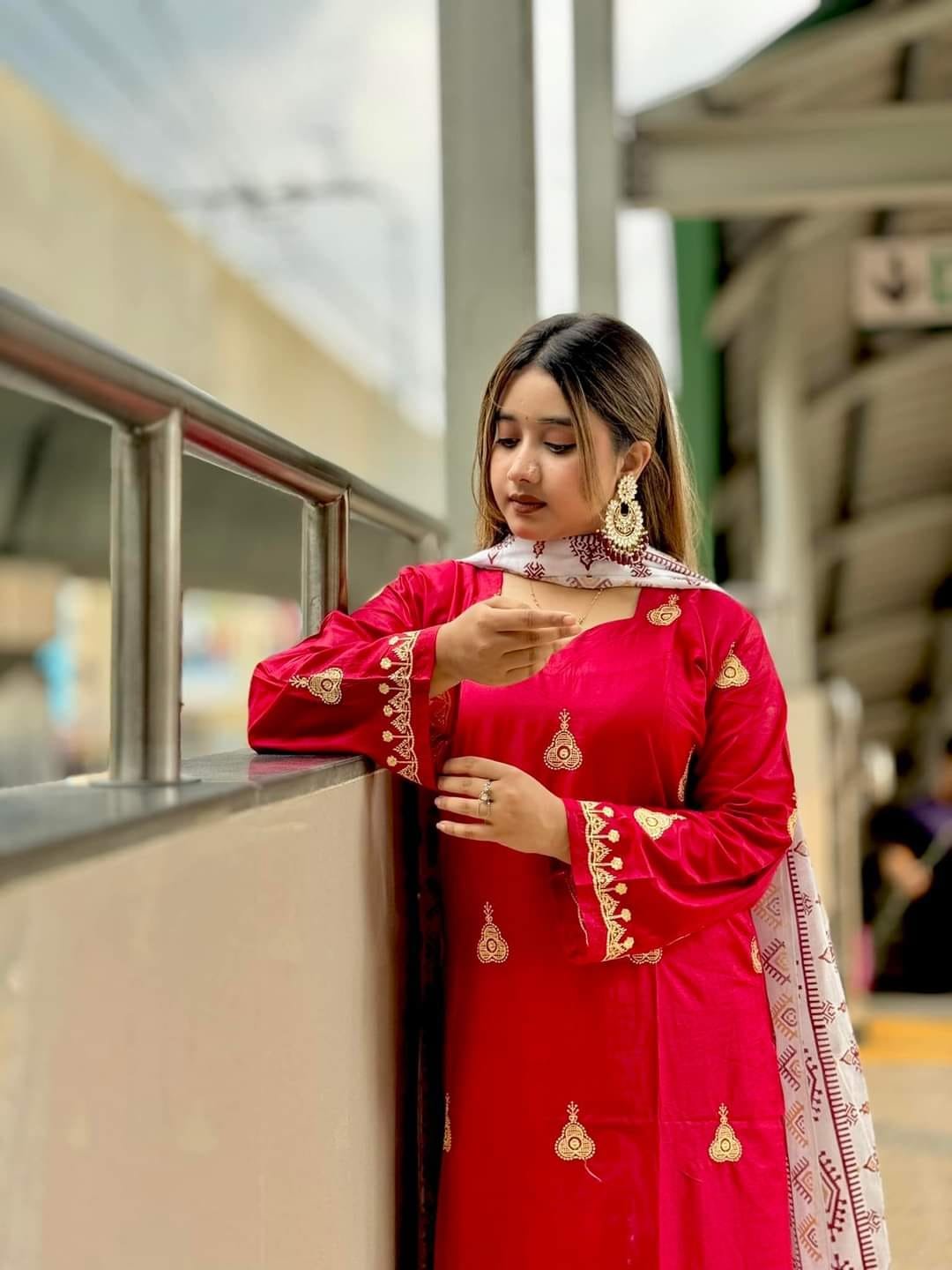 Embroidery Cotton Three Piece