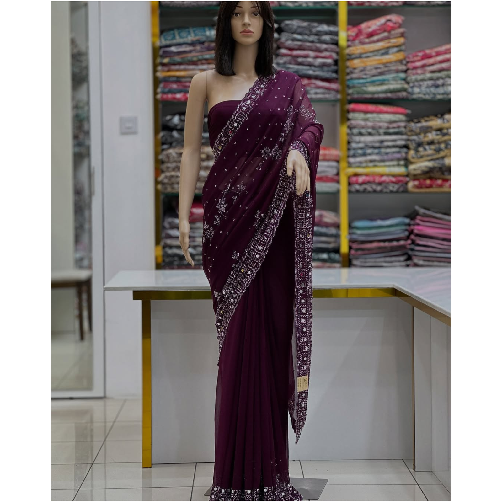 Cristal Queen Elegant Sharee 