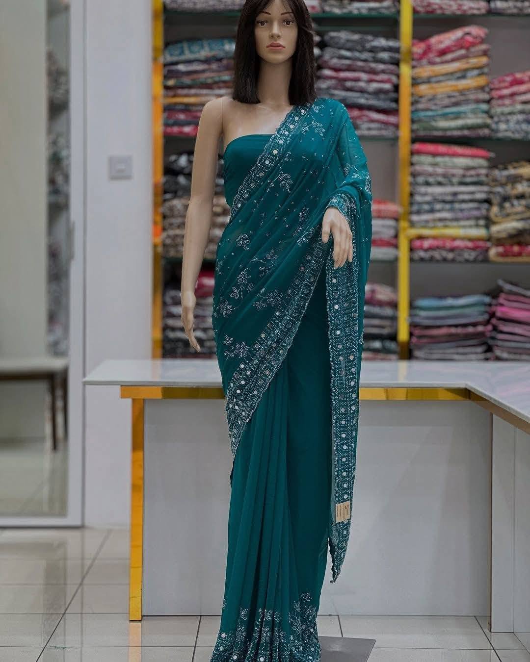 Cristal Queen Elegant Sharee 