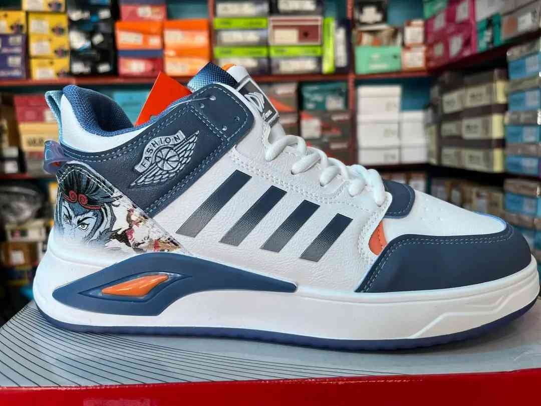 Men’s Sports Sneakers