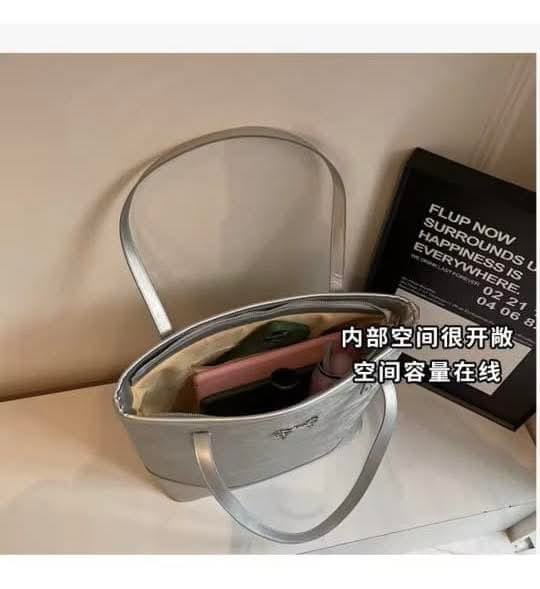 Stylish Ladies Bag