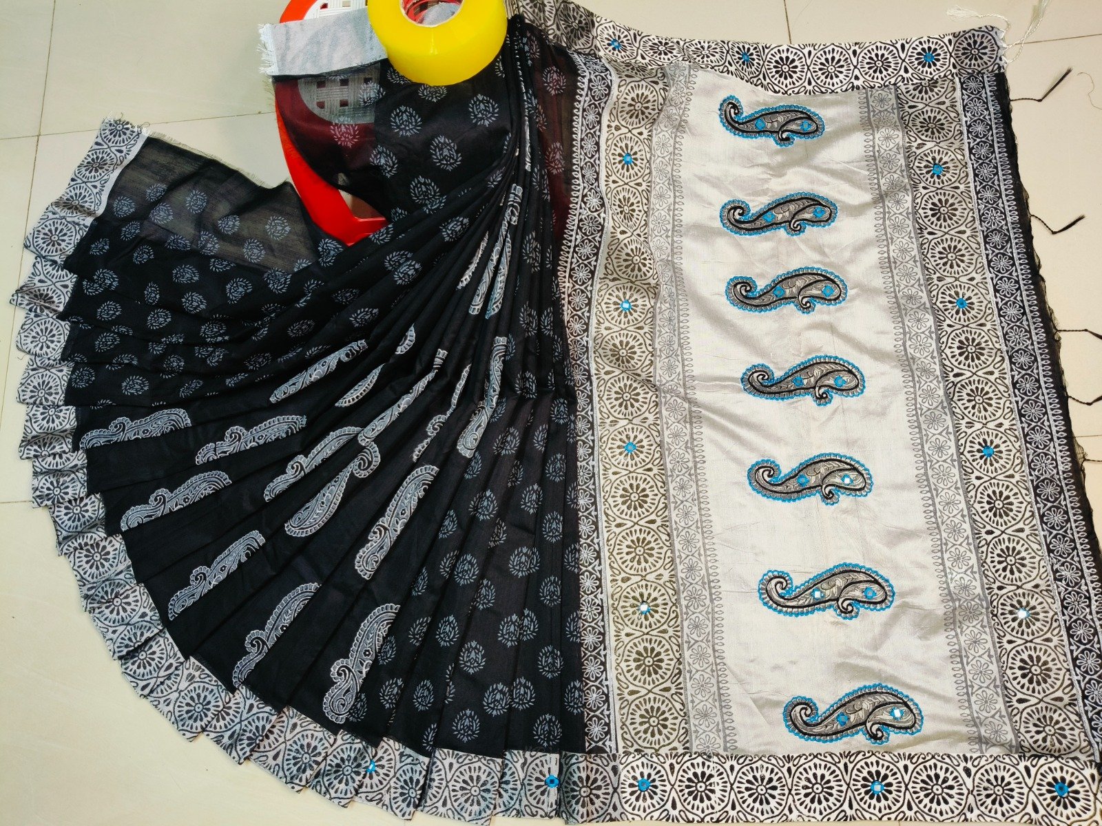 Dhupiyan Silk Saree