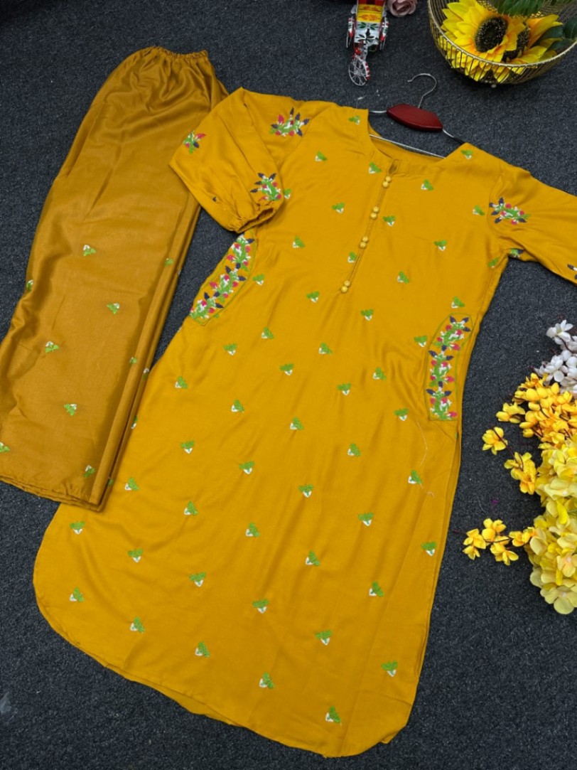 Round Pocket co-ords set Kameez Set