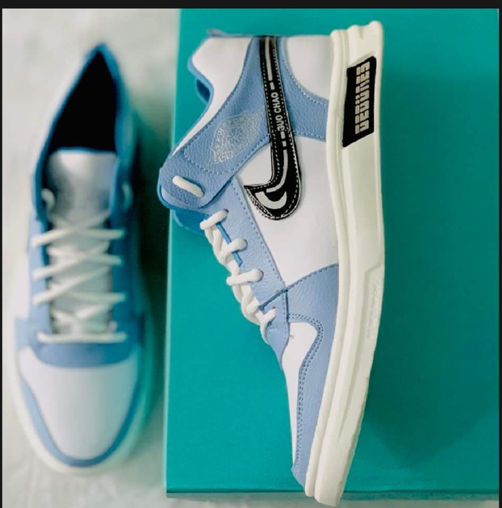 Stylish Men’s Casual Shoes