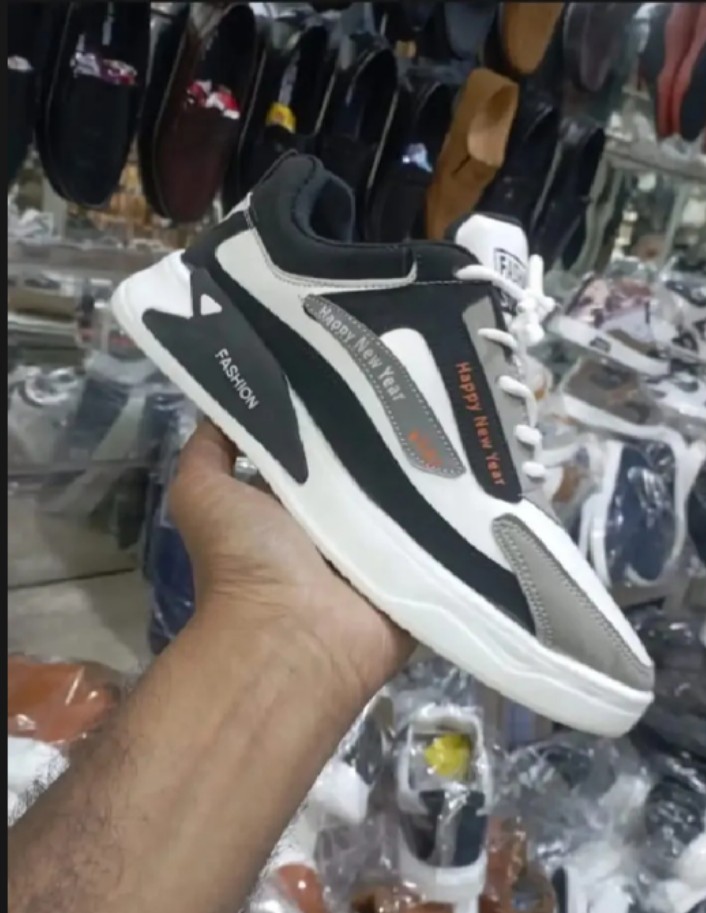 Stylish Men’s Casual Shoes