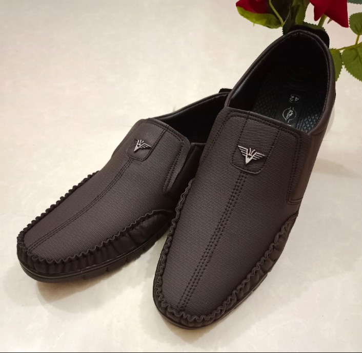 Premium Men&rsquo;s Casual Loafers 