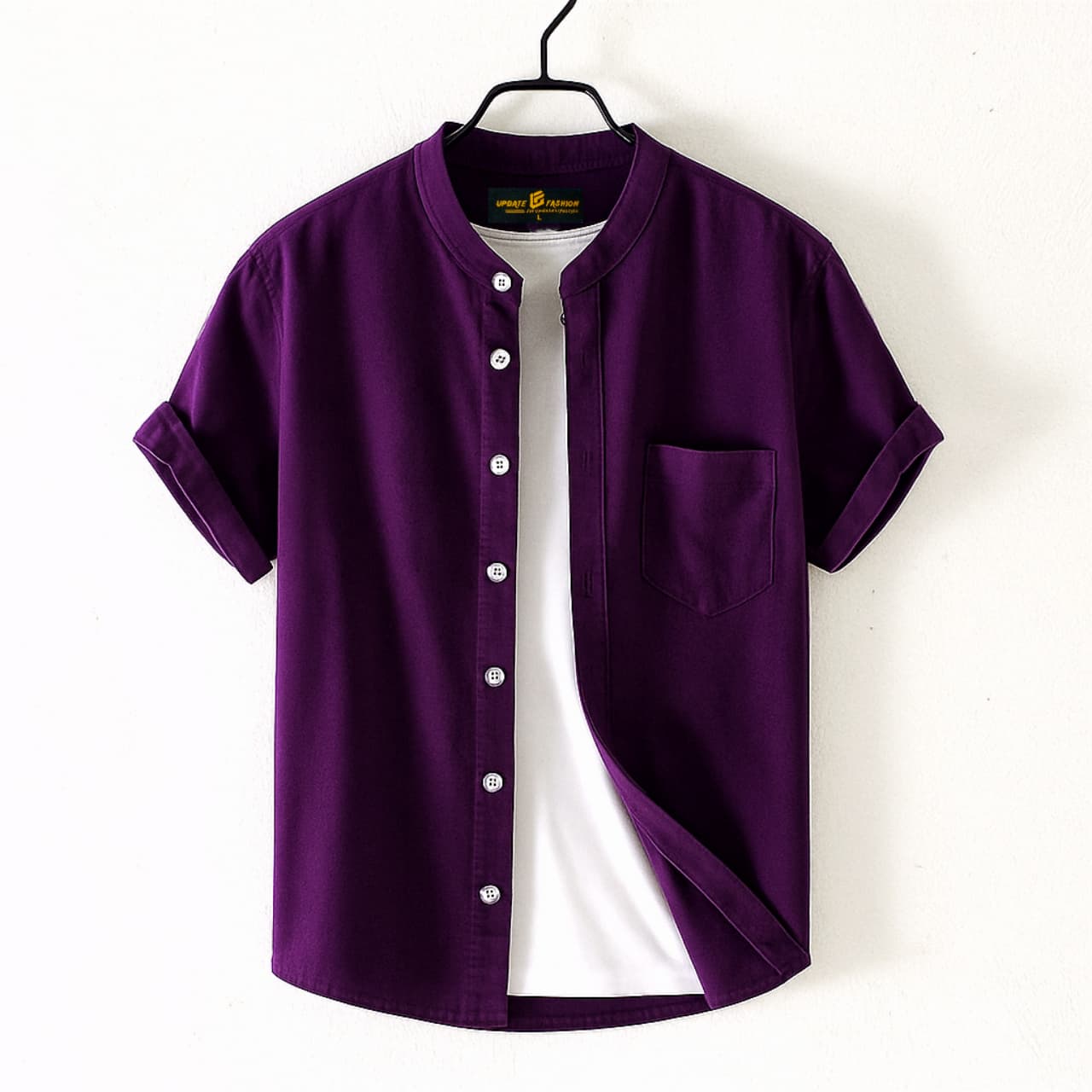 Fashionable casual half-sleeve shirt for men