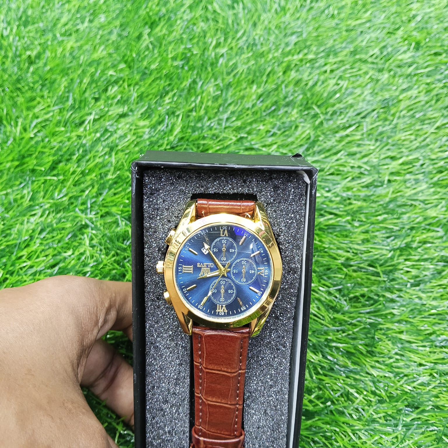 OLEVS 5610 New Luxury Fashion Glass Quartz Analog Men Watch-Water Resistant