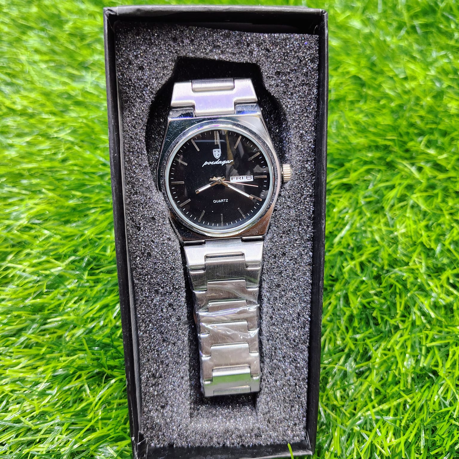 POEDAGAR 930 Men's New Luxury Luminous Date Week Stainless Steel Quartz Watch For Men