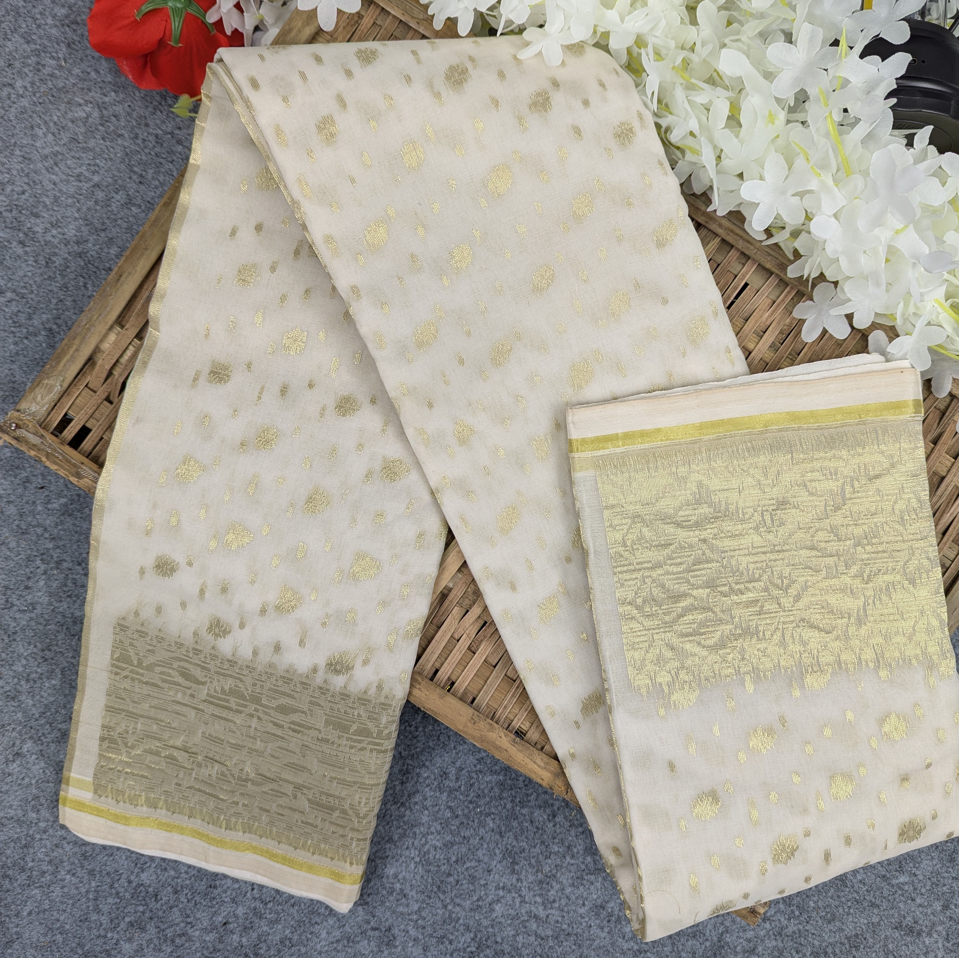 Half Silk Jamdani Saree (Multiple Colors Available)