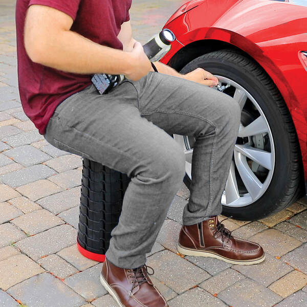 পোর্টেবল টেলিস্কোপিক স্টুল - নিশ্চিন্তে বসুন, যেকোনো জায়গায়!