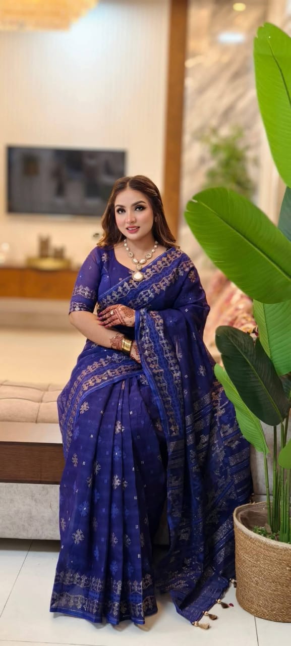 Half silk screen print saree with blause pcs