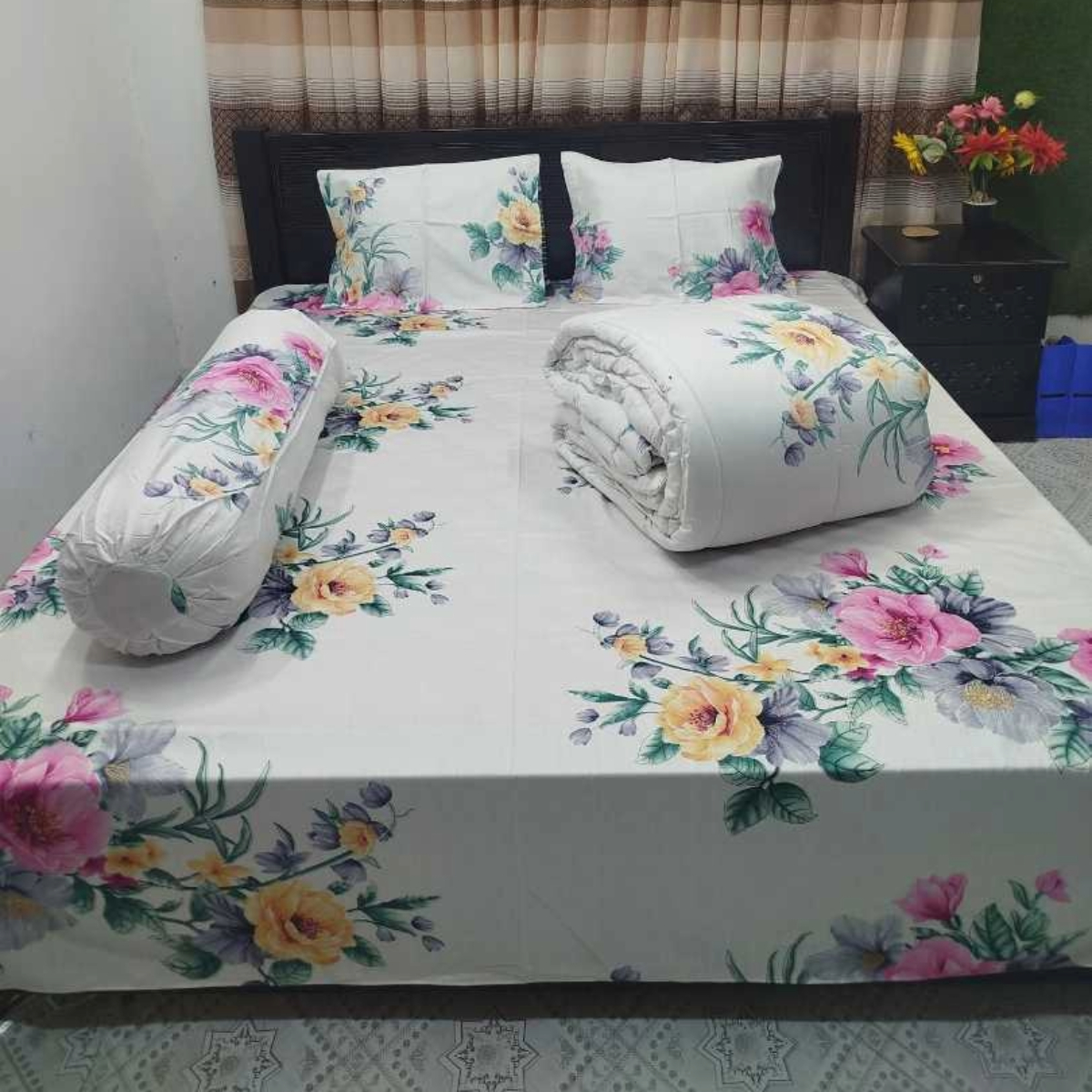 ৫ পিসের টুয়েল প্রিমিয়াম কম্ফোর্টার কম্বো সেট