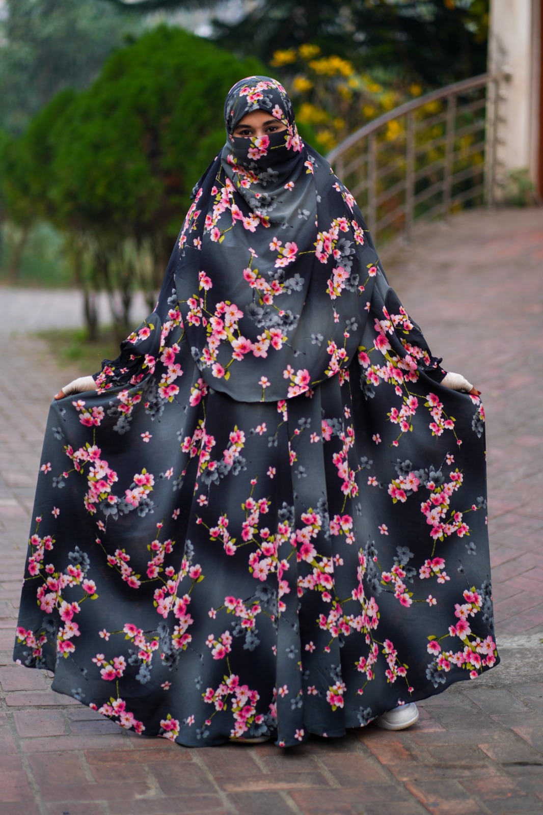 দুবাই সেঞ্চুরি চেরি কাপড়ের লং খিমার জিলবাব 